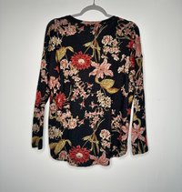 Floral&Black Sweater мє∂-ℓαяgє