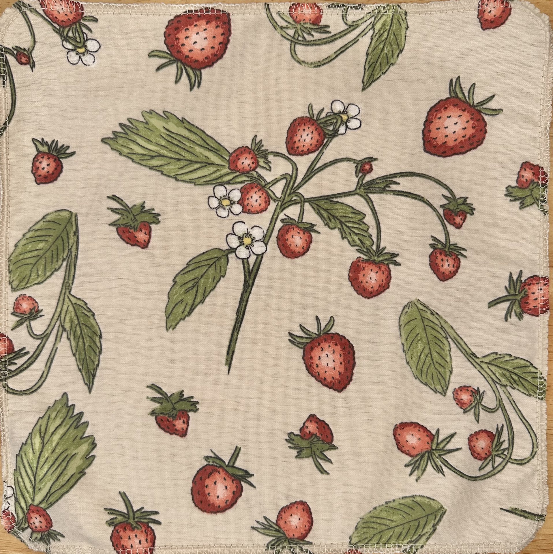 Strawberries & Greens Paperless Towels 