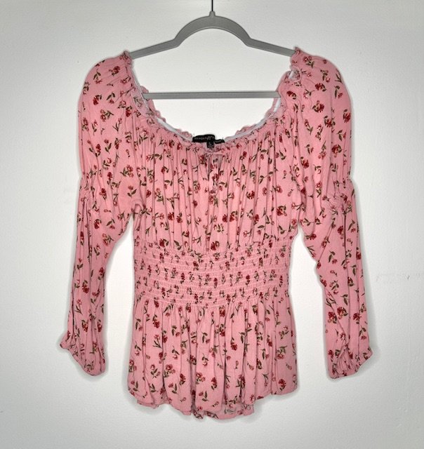 Ruffles&Roses ℓαяgє