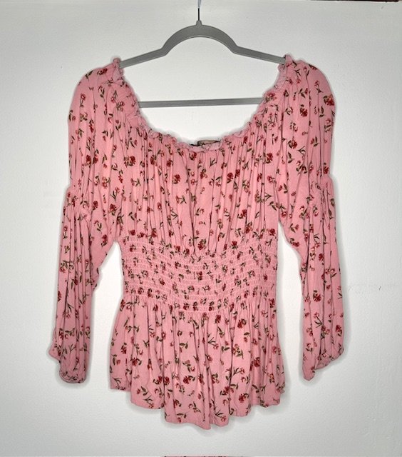 Ruffles&Roses ℓαяgє