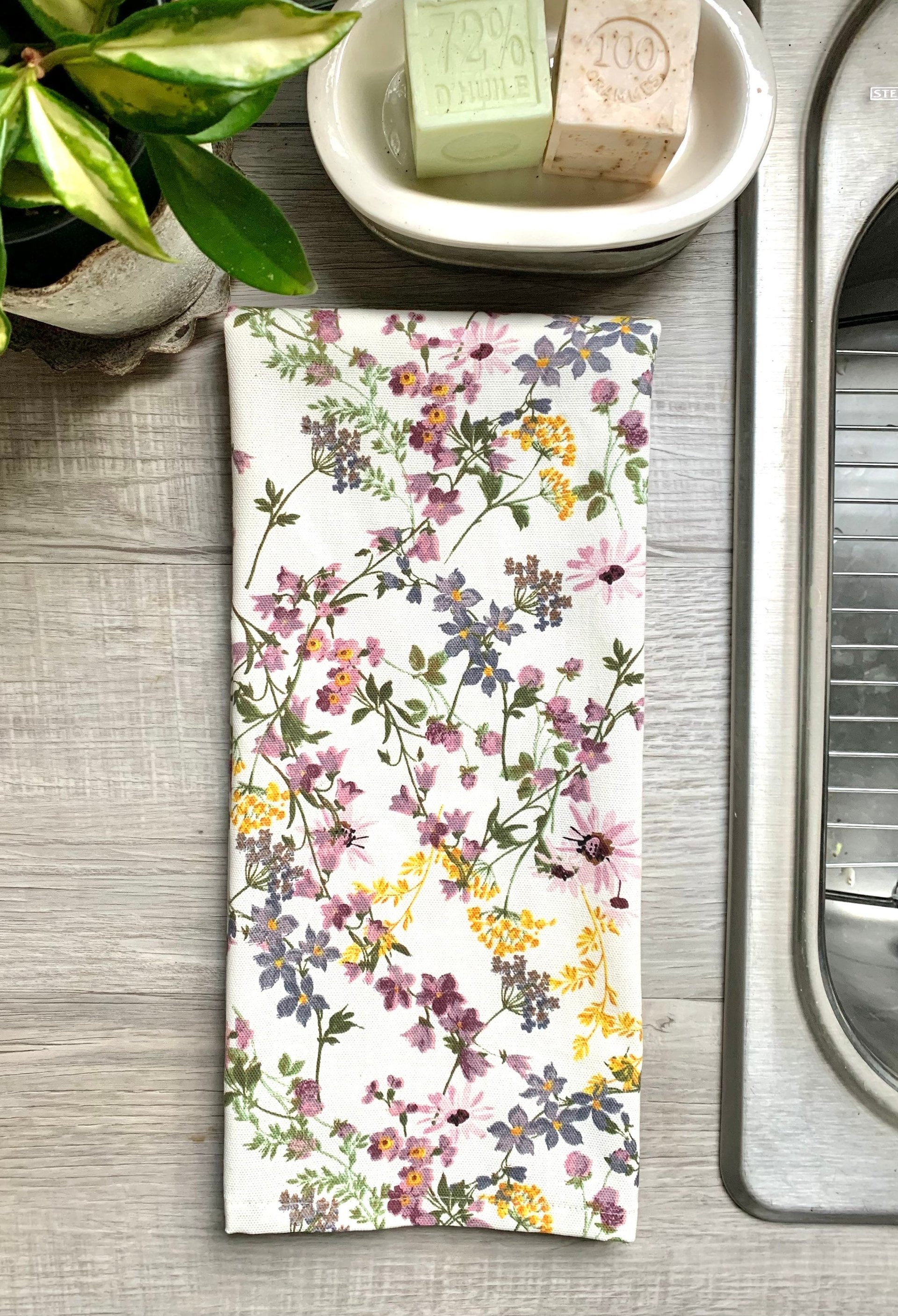 Spring Wildflowers Chef Towel || Nature Inspired Kitchen Towel