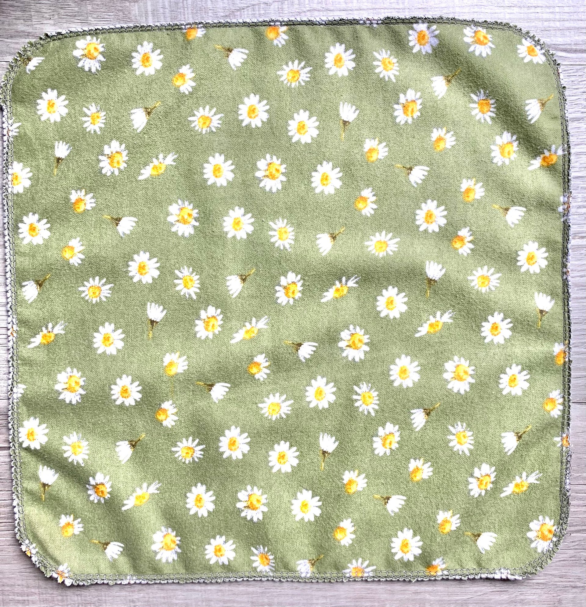 Daisies Paperless Towels || Unpaper Towels || Eco Kitchen Gift Botanical || Cloth Napkins 12x12 Sheets