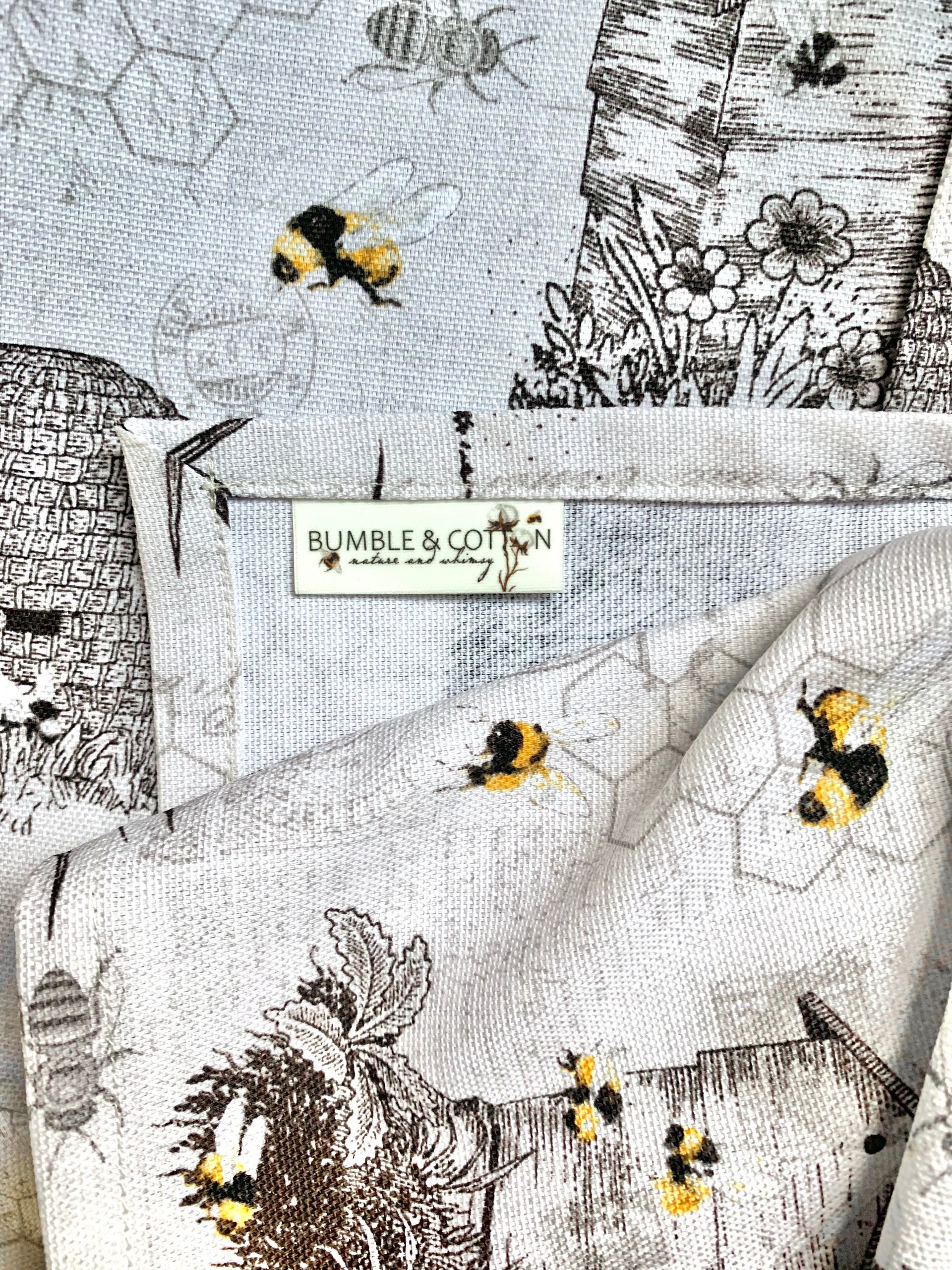 Bee’s & Hives Chef Towel || Nature Inspired Kitchen Towel