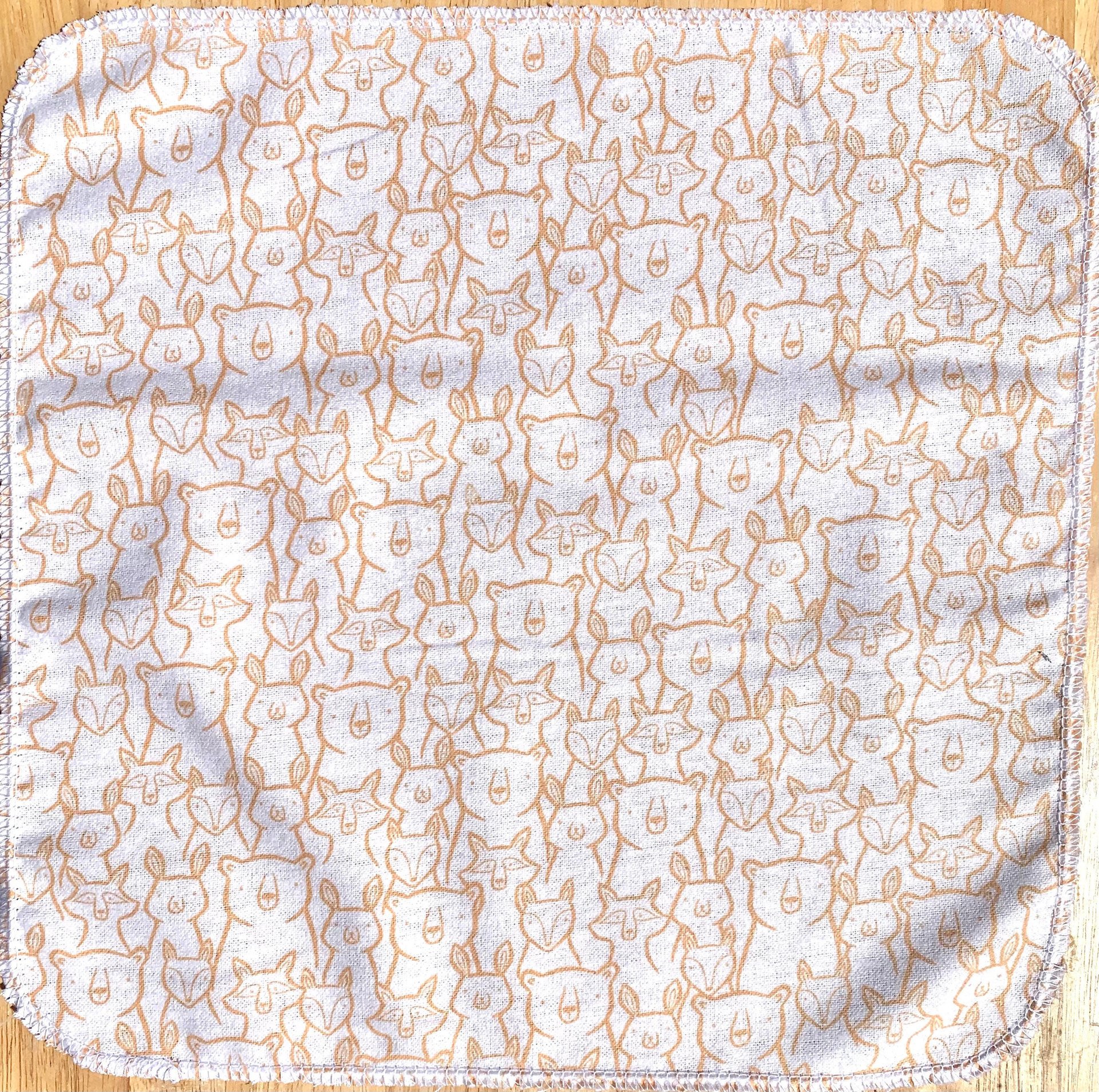 Wildlife Animals on white Paperless Towels || Wildlife Unpaper Towels || Eco-Sustainable Washable