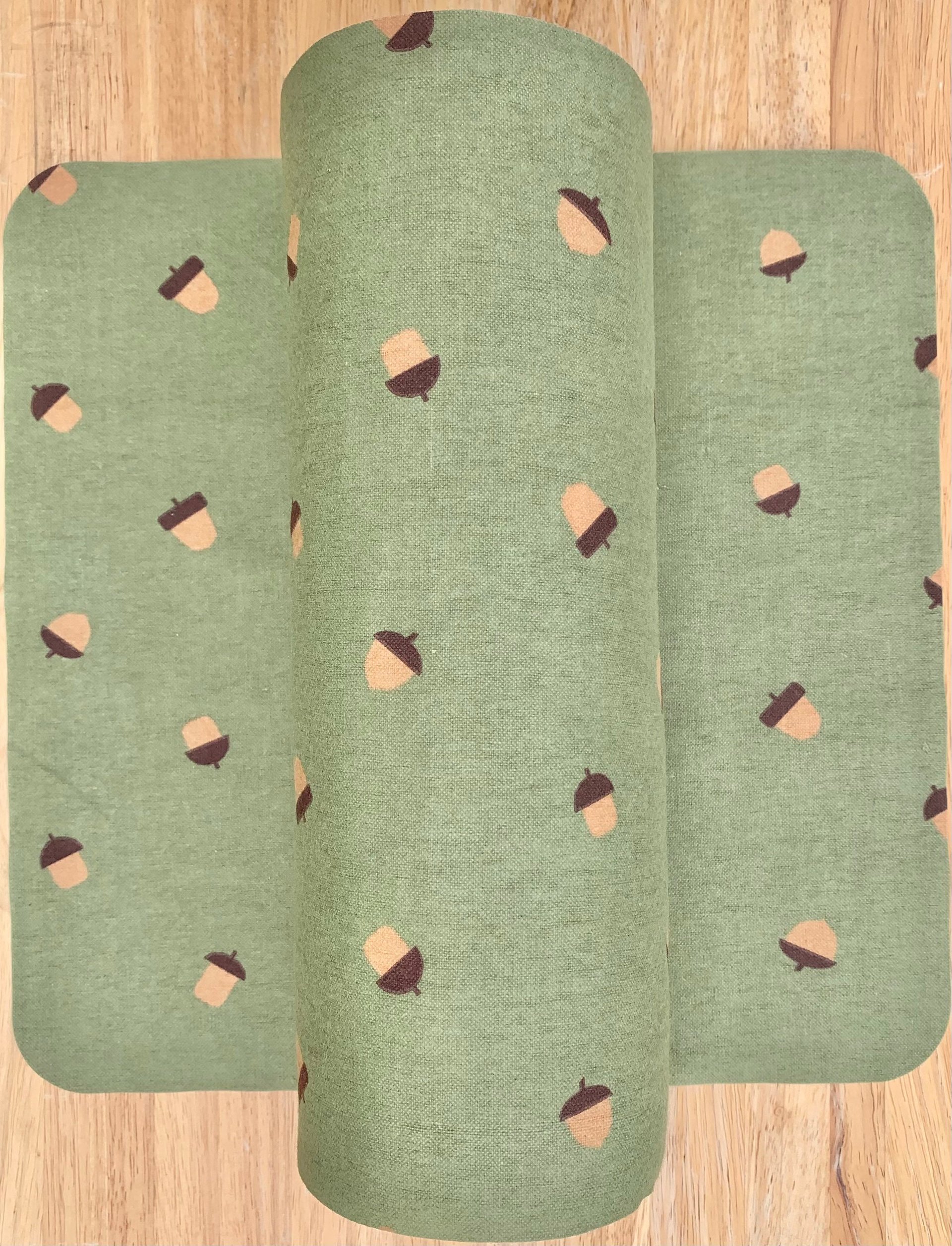 Acorns on sage green Paperless Towels || Unpaper Towels || Eco Sustainable Kitchen Gifts 12x12 Sheets
