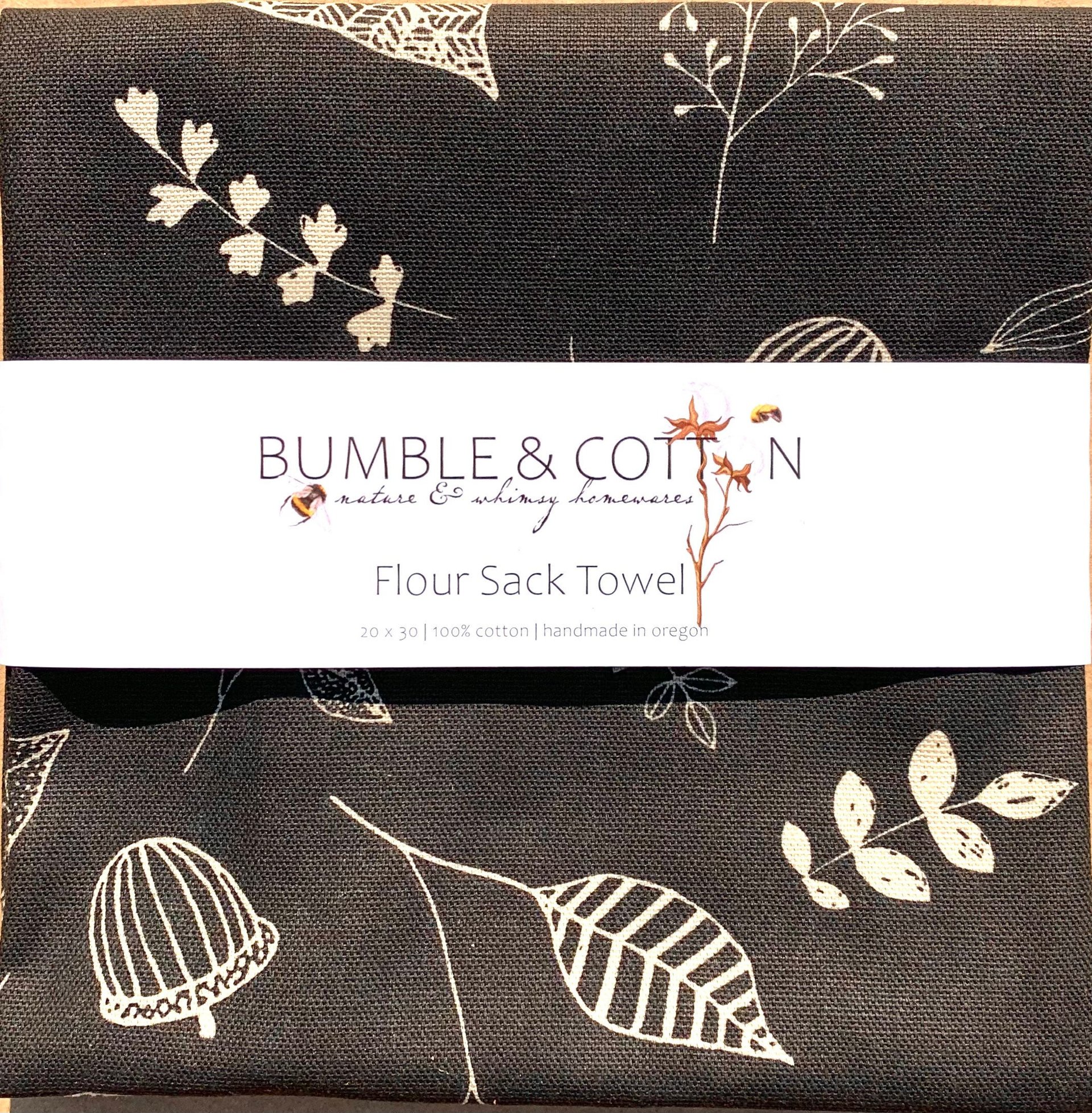 Leaves•Sprigs&Acorns on Black Chef Towel || Nature Inspired Kitchen Towel