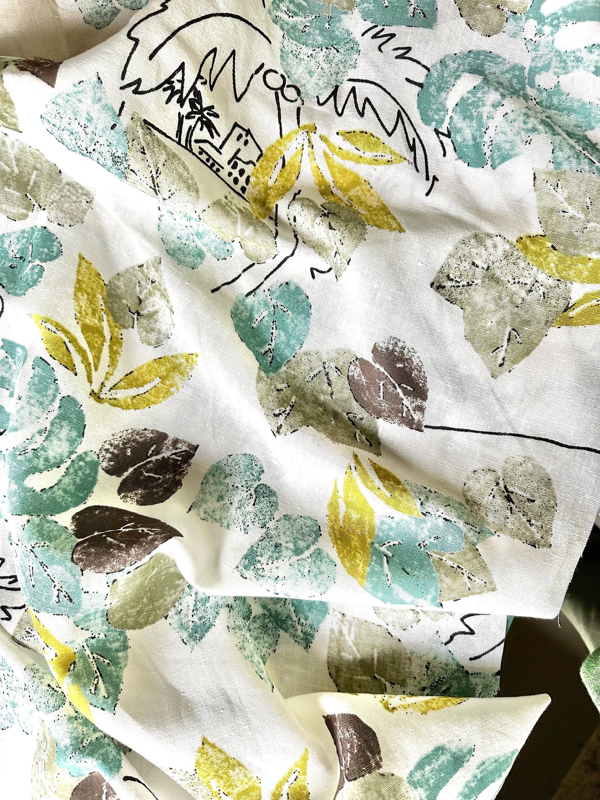 Linen Deadstock Yardage || Botanical Lightweight Linen || Botanical Nature Textile Fabric