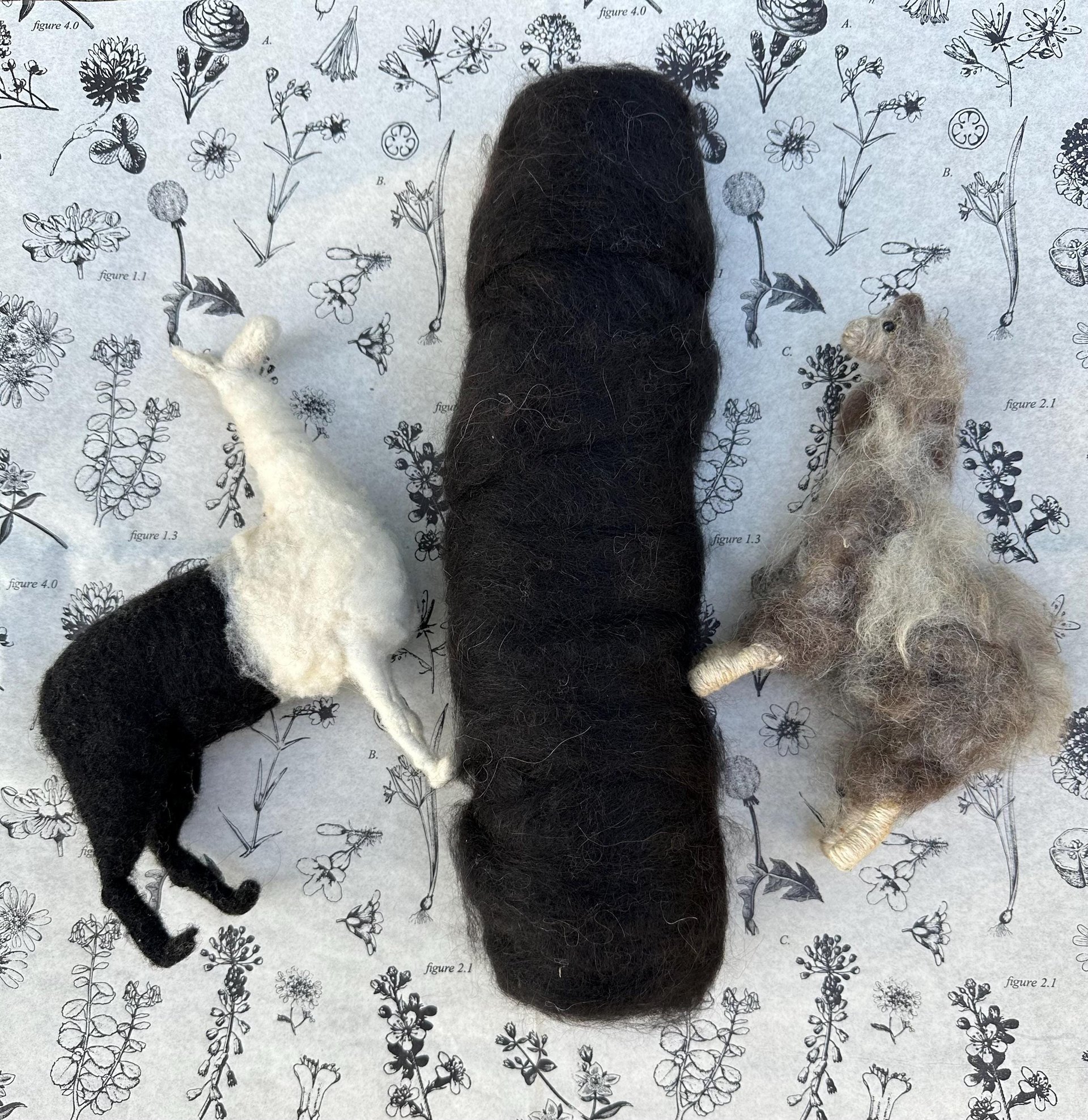 Llama Roving || processed & ready to spin 