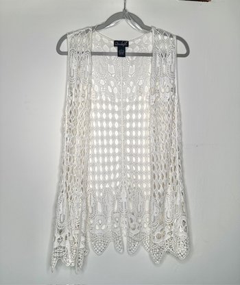 Lace&Lovely Vest  ℓαяgє 