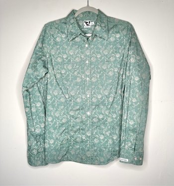 Green&Breeze Blouse  χℓαяgє 