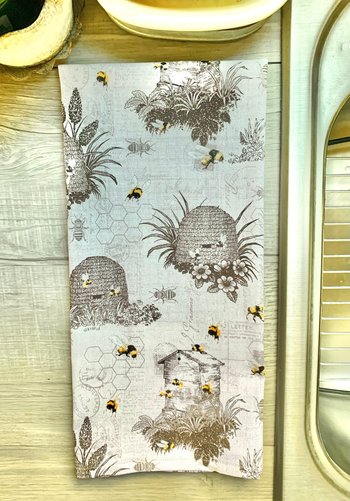 Bee’s & Hives Chef Towel || Nature Inspired Kitchen Towel