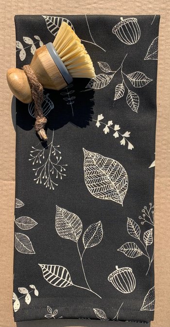Leaves•Sprigs•Acorns on Black Chef Towel || Nature Inspired Kitchen Towel
