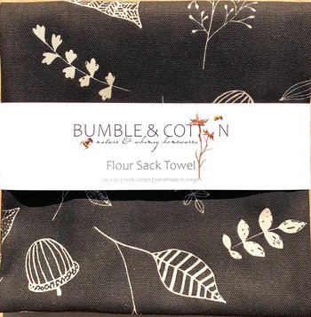 Leaves•Sprigs•Acorns on Black Chef Towel || Nature Inspired Kitchen Towel