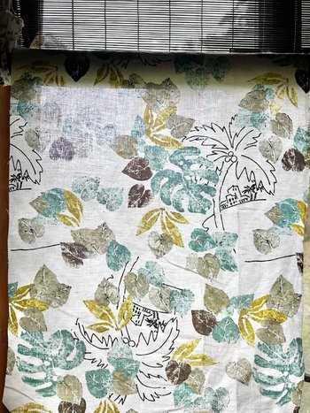 Linen Deadstock Yardage || Botanical Lightweight Linen || Botanical Nature Textile Fabric