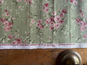 Linen Deadstock Yardage || Vintage Floral on Green 