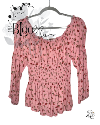 Ruffles&Roses  ℓαяgє 