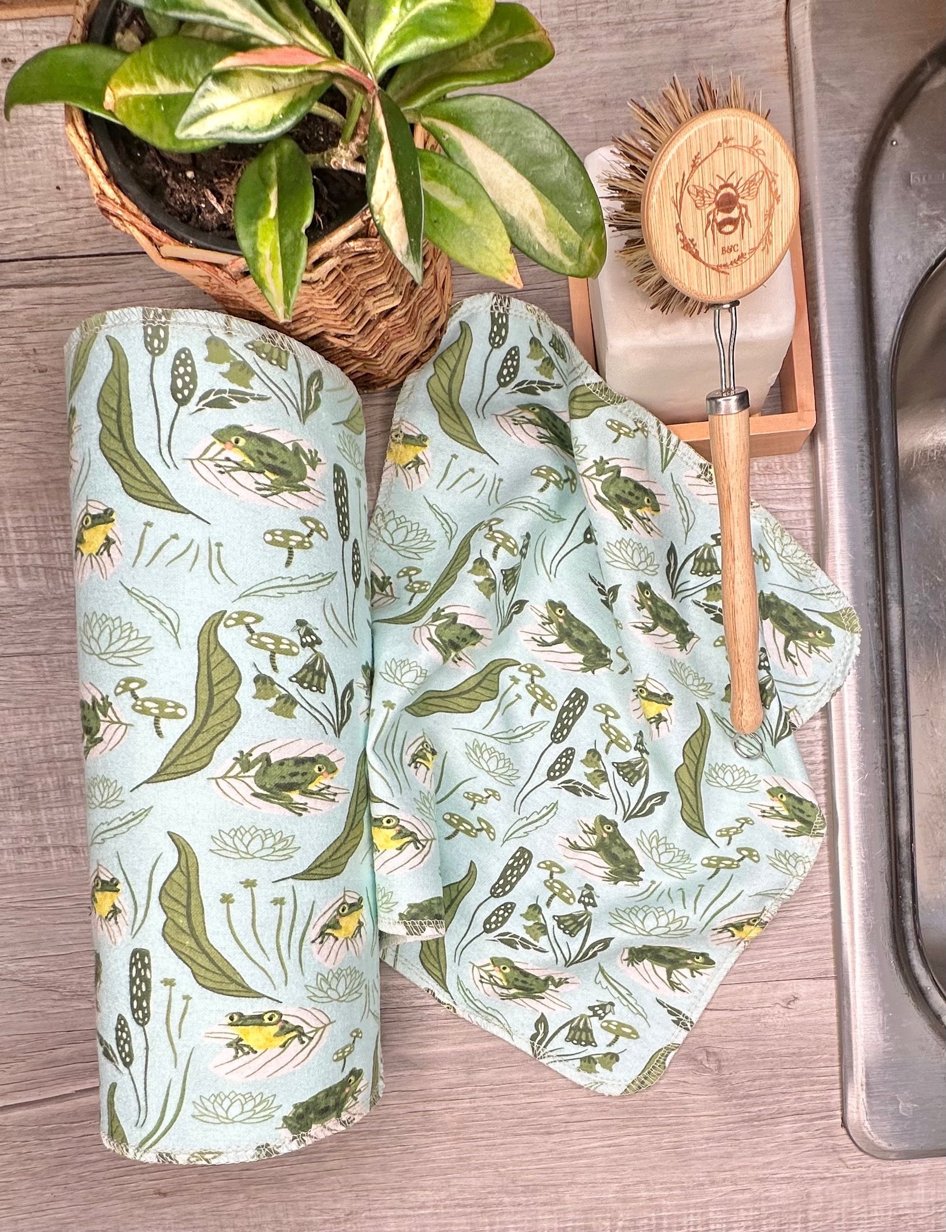 Frogs and Greens Paperless Towels || Reusable Paper Towels || Eco Sustainable Kitchen 12x12 Sheets || Classic Collection