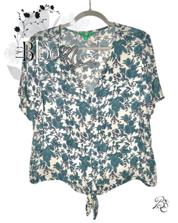 Blue&White Botanical Top  мє∂ιυм